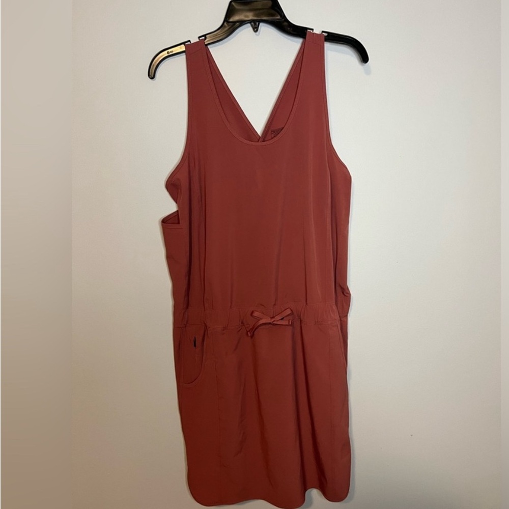 Patagonia Fleetwith Sleeveless Dress with Pockets. Dusty Rose size Large